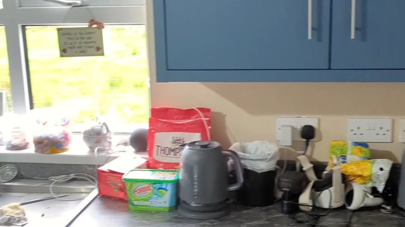 Painted Blue Wood Kitchen Wrap